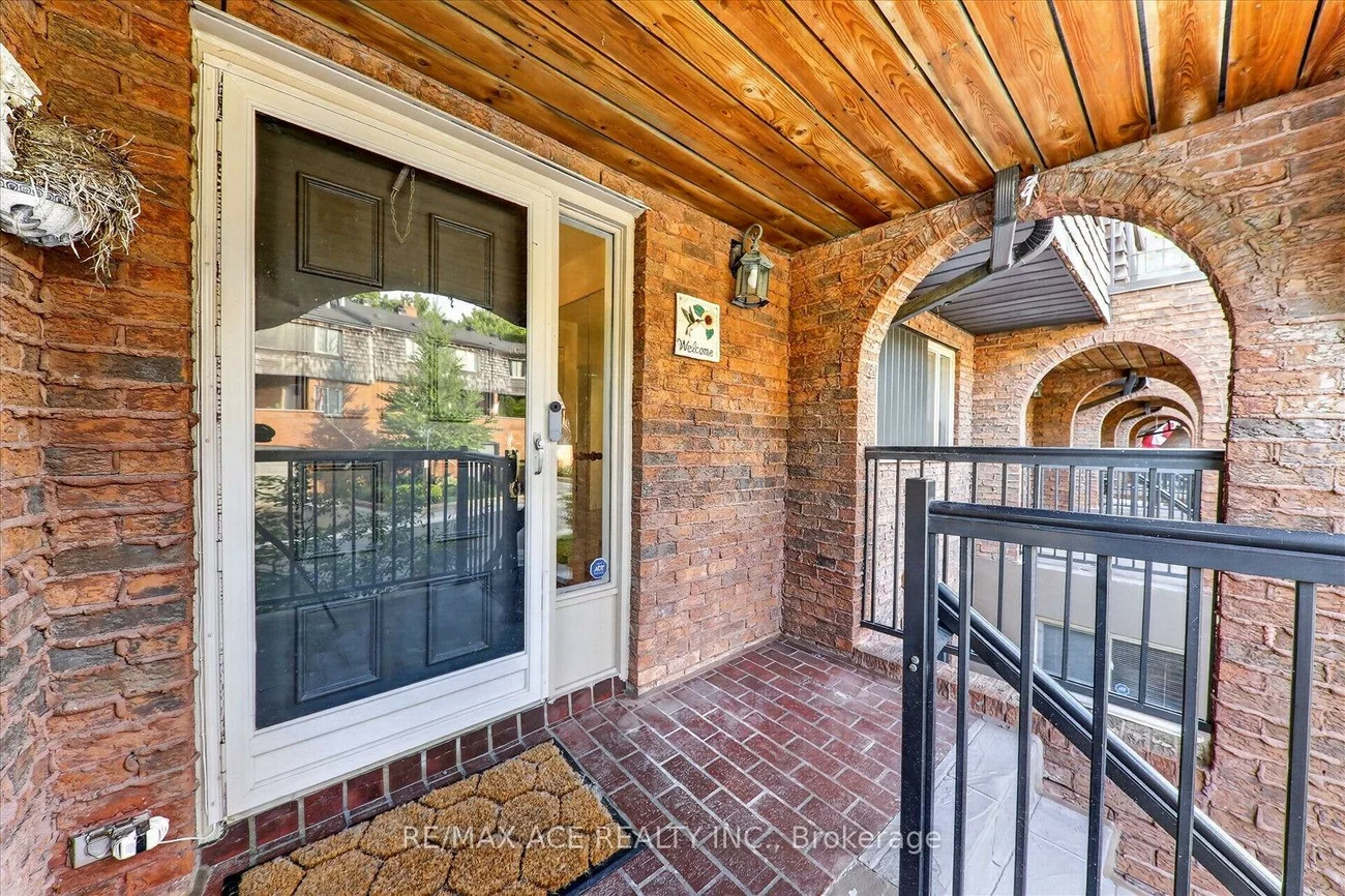 65, Cricklewood, Royal Orchard, Markham