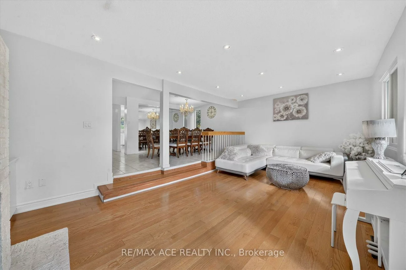 65, Cricklewood, Royal Orchard, Markham