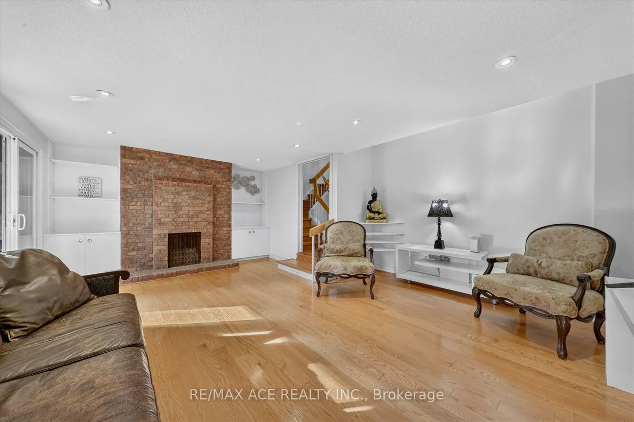 65, Cricklewood, Royal Orchard, Markham