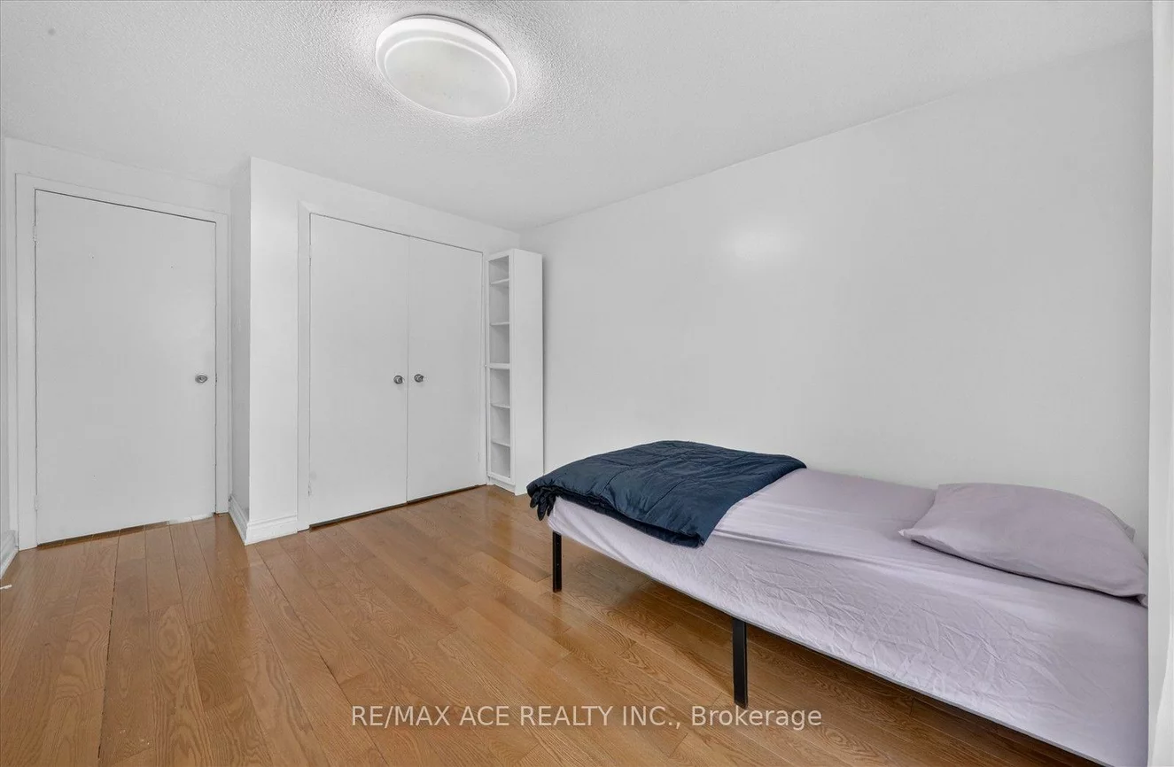 65, Cricklewood, Royal Orchard, Markham