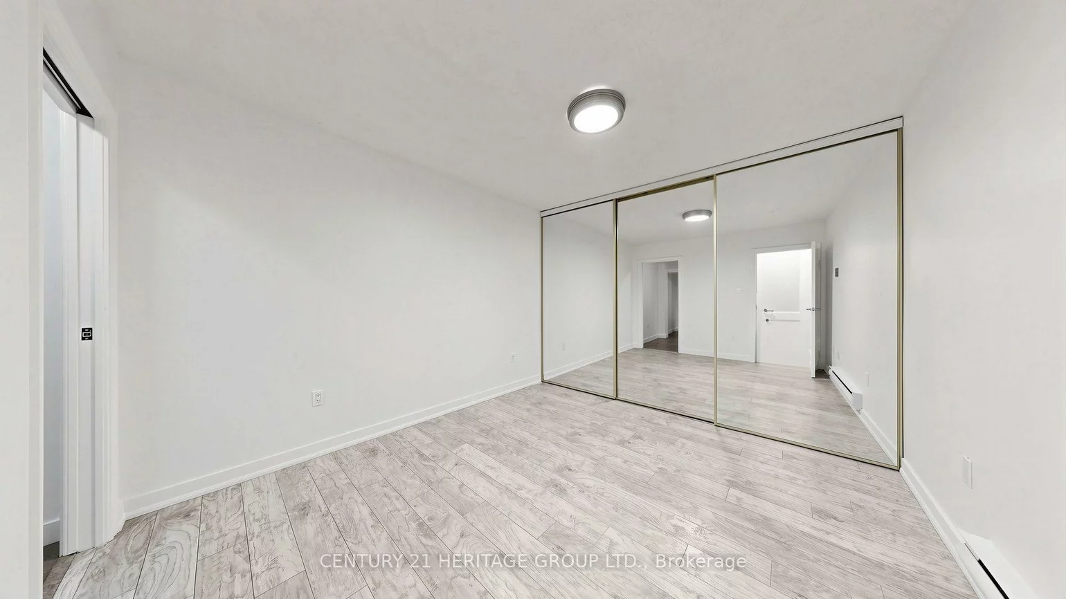 59, Cricklewood, Royal Orchard, Markham