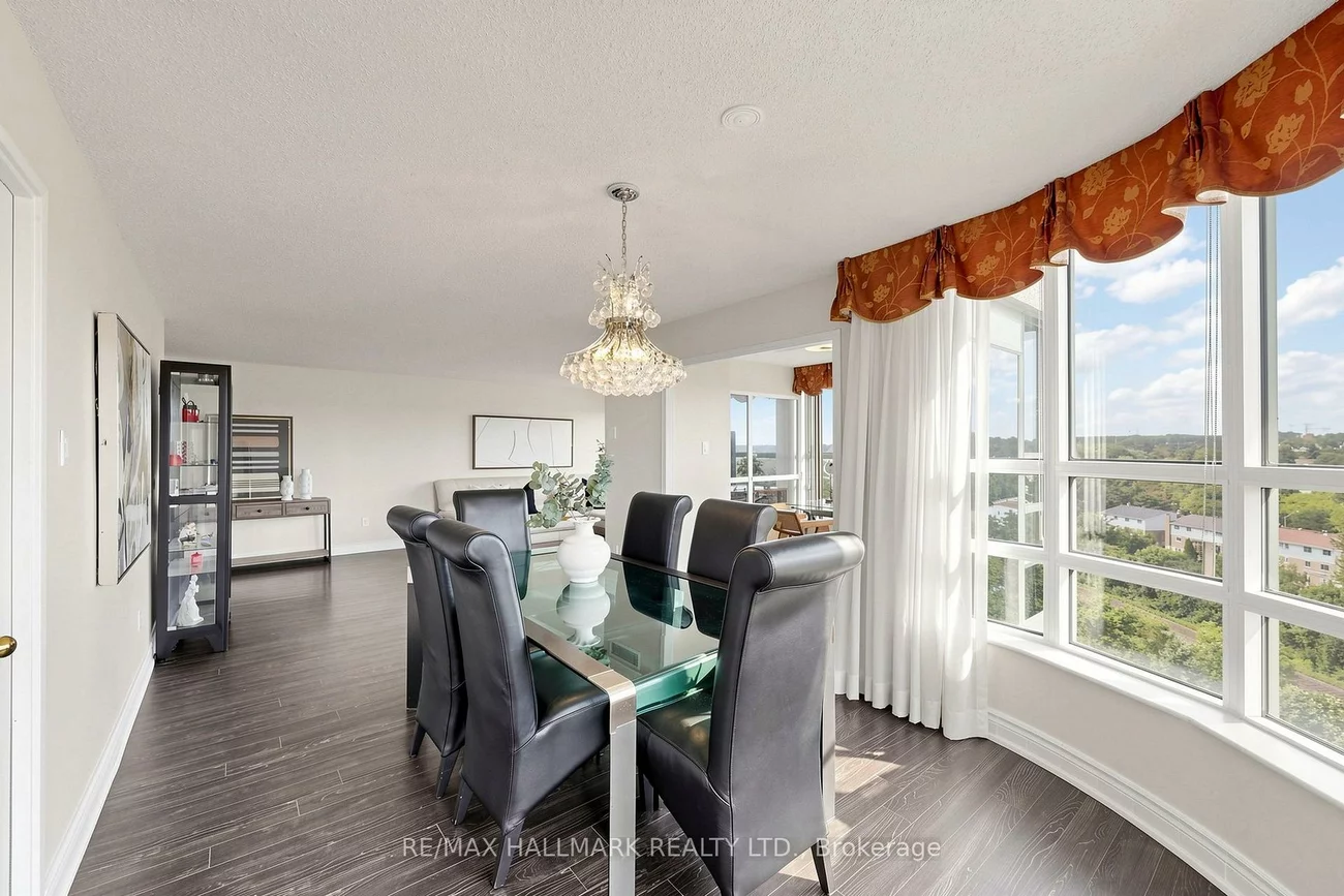 7905, Bayview, Aileen-Willowbrook, Markham