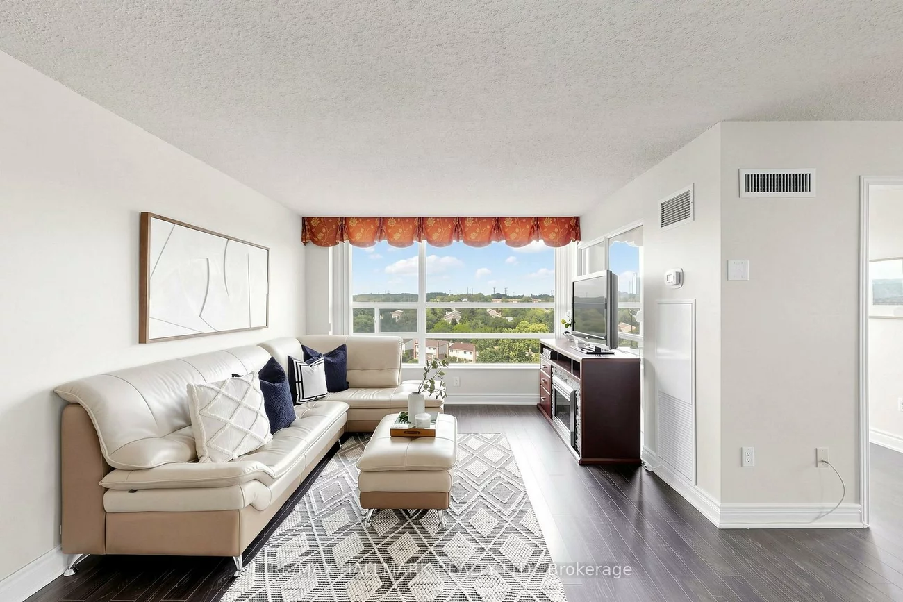 7905, Bayview, Aileen-Willowbrook, Markham