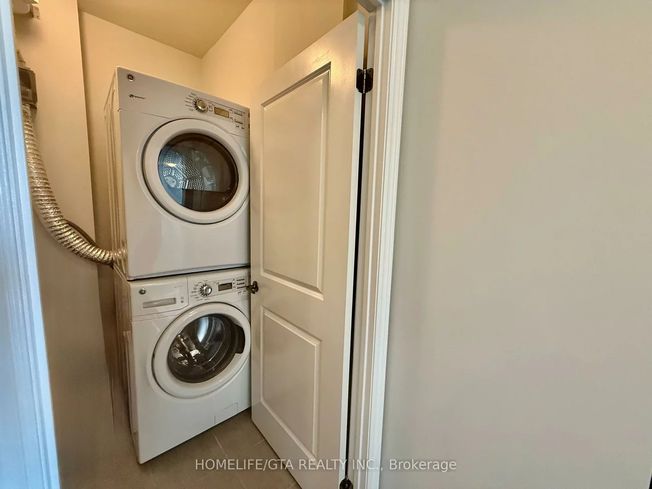 7325, Markham, Cedarwood, Markham