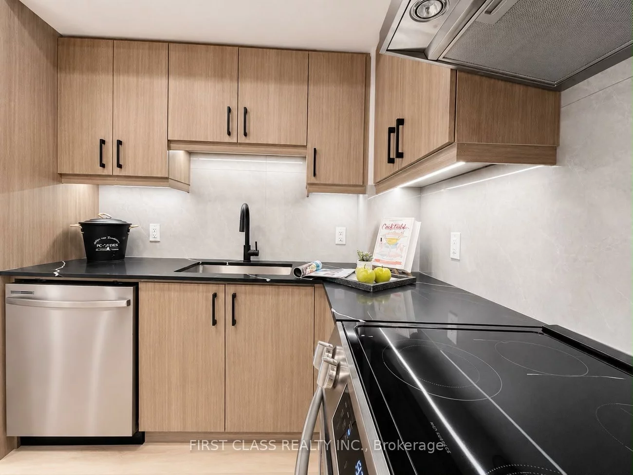 8323, Kennedy, Village Green-South Unionville, Markham