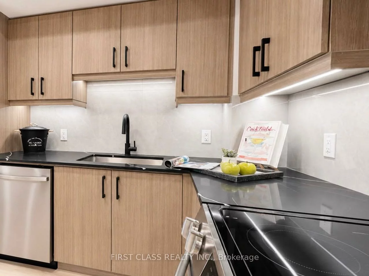 8323, Kennedy, Village Green-South Unionville, Markham