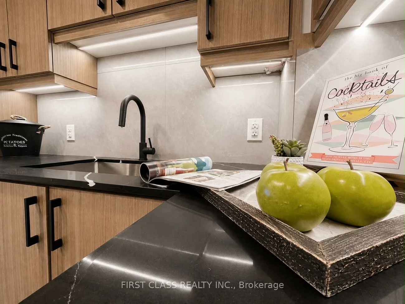 8323, Kennedy, Village Green-South Unionville, Markham