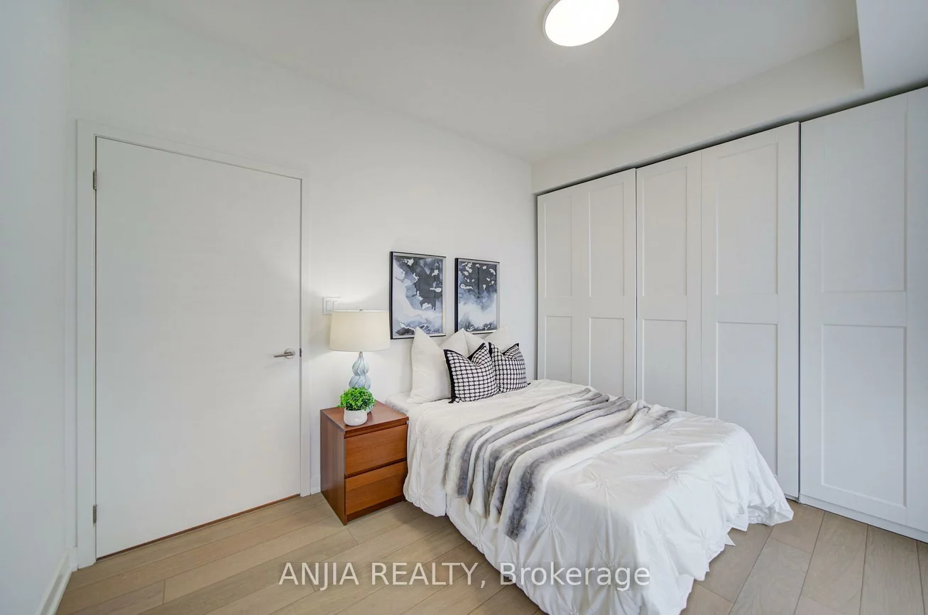 8119, Birchmount, Unionville, Markham