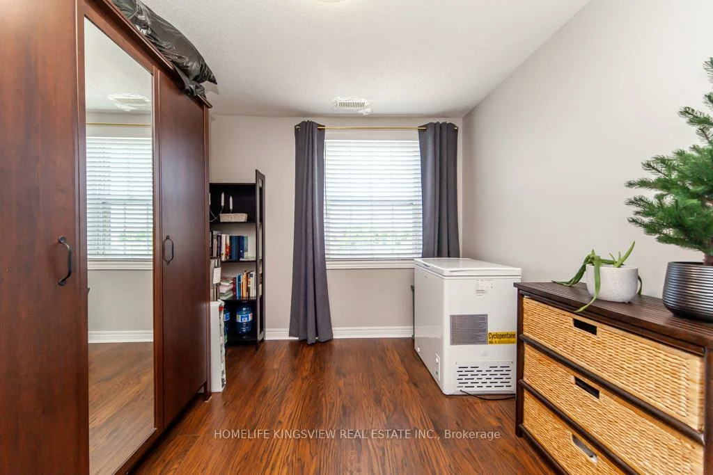 7428, Markham, Middlefield, Markham