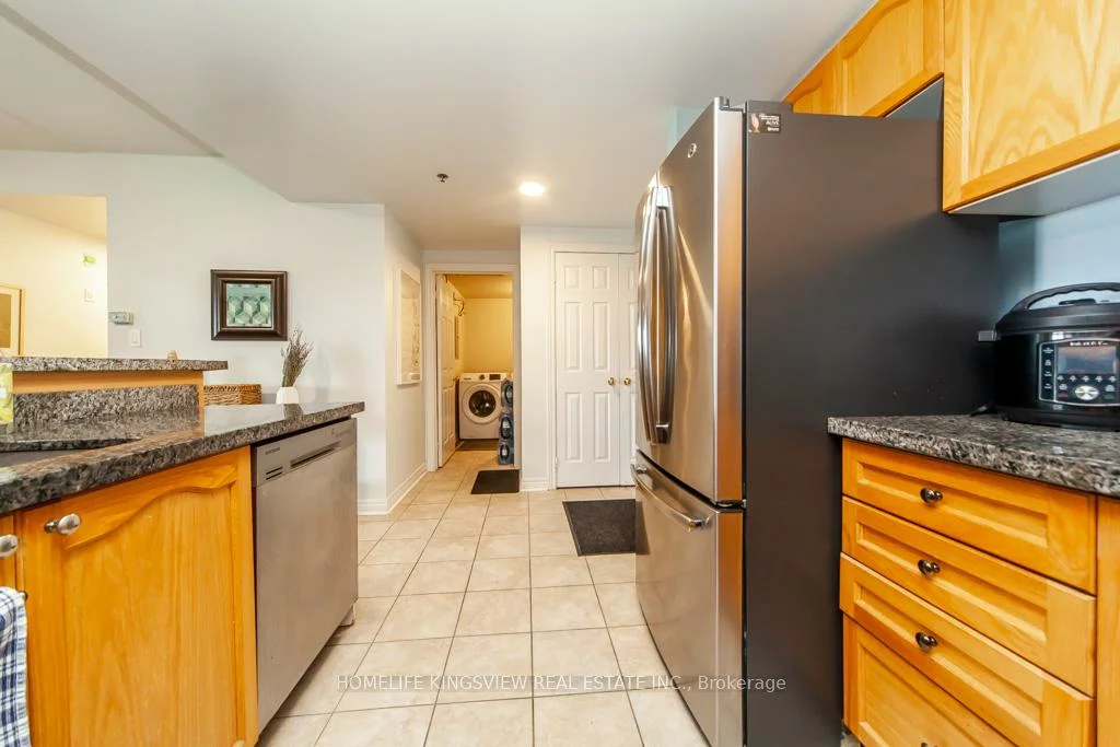 7428, Markham, Middlefield, Markham