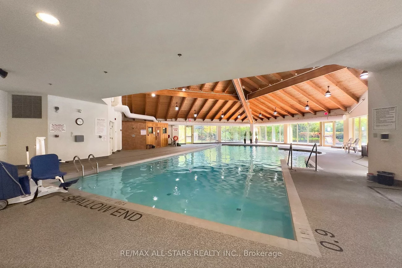 16, Kingfisher Cove, Greensborough, Markham