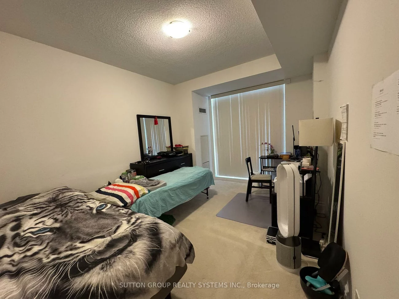 39, Galleria, Commerce Valley, Markham