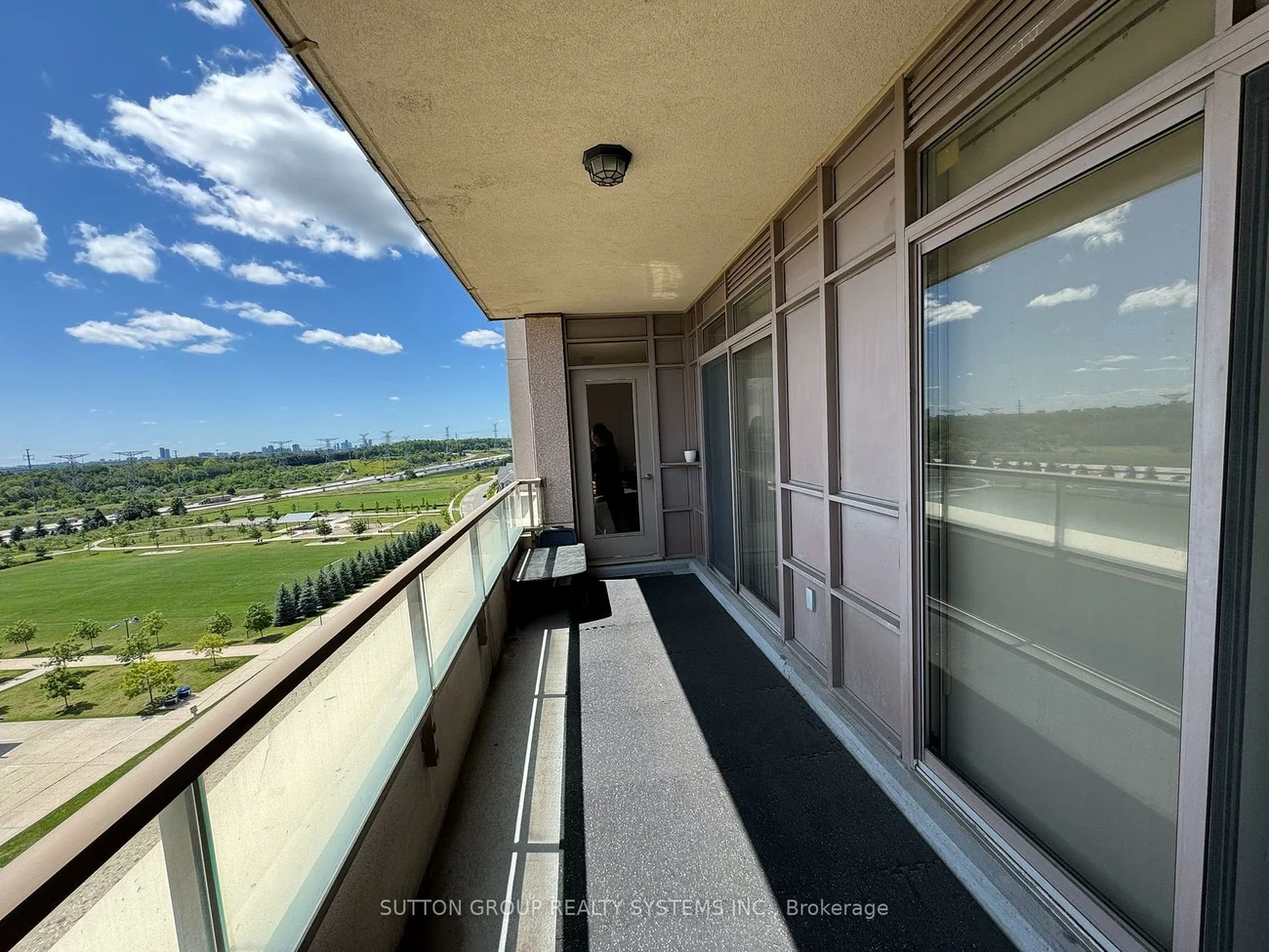 39, Galleria, Commerce Valley, Markham