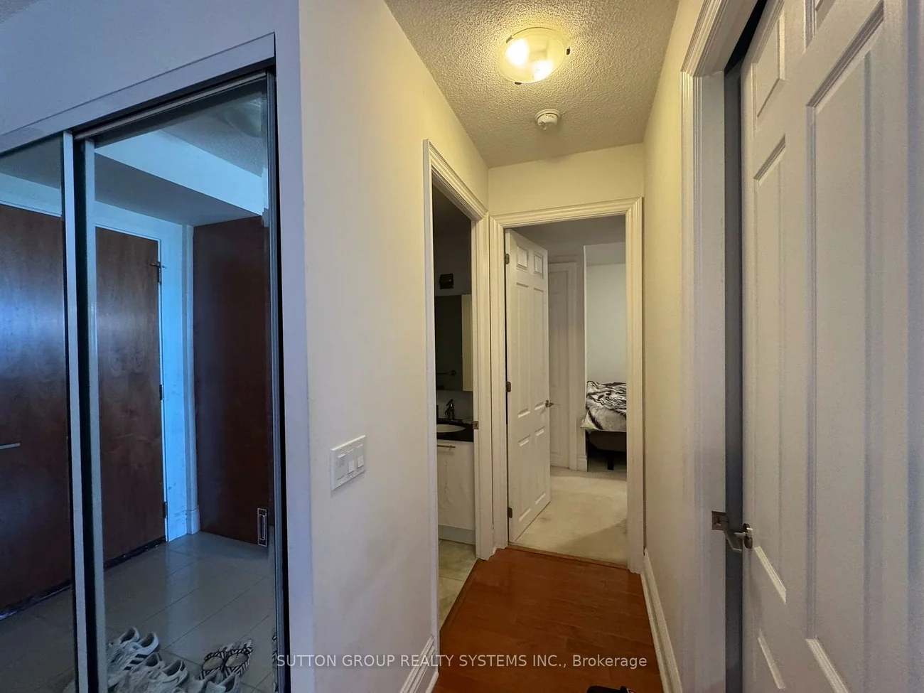 39, Galleria, Commerce Valley, Markham