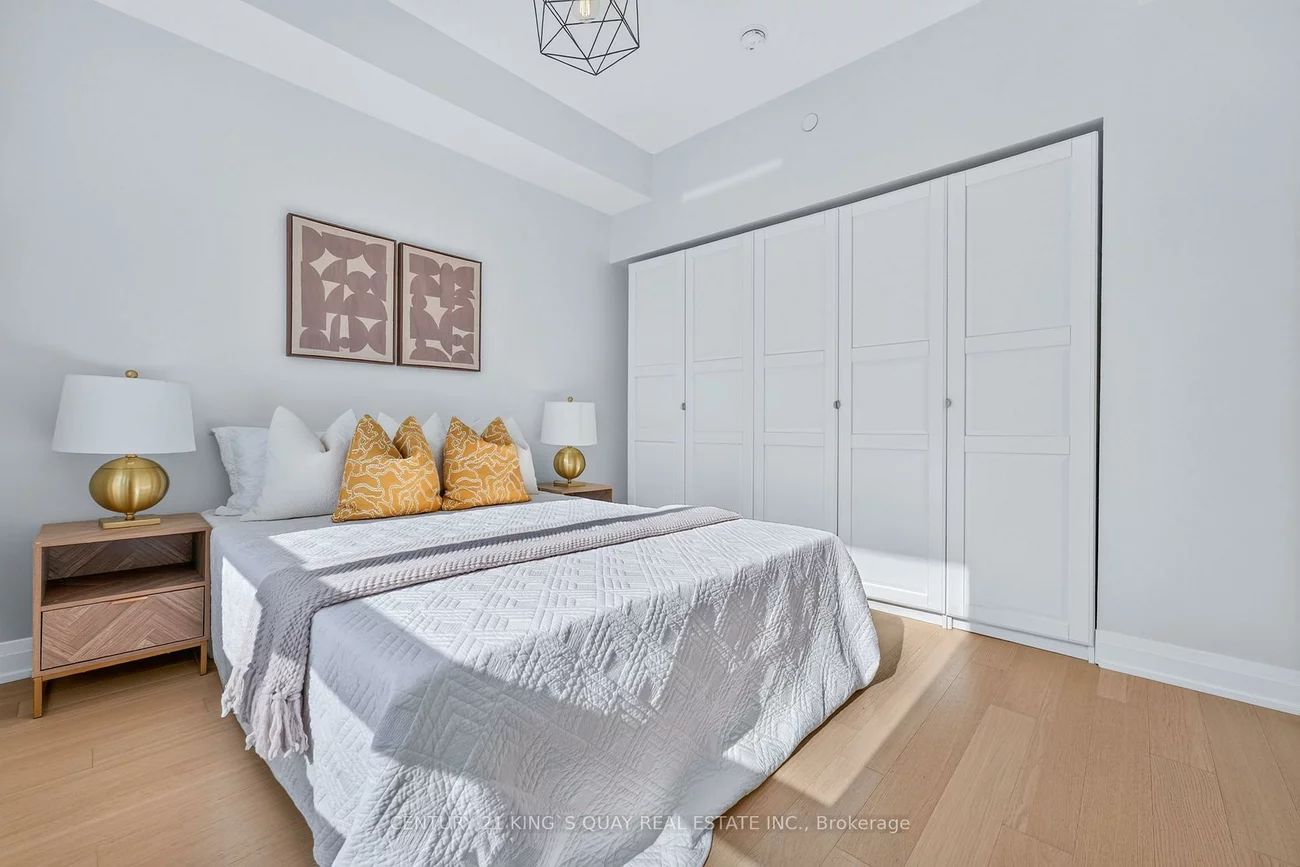 15, Water Walk, Unionville, Markham