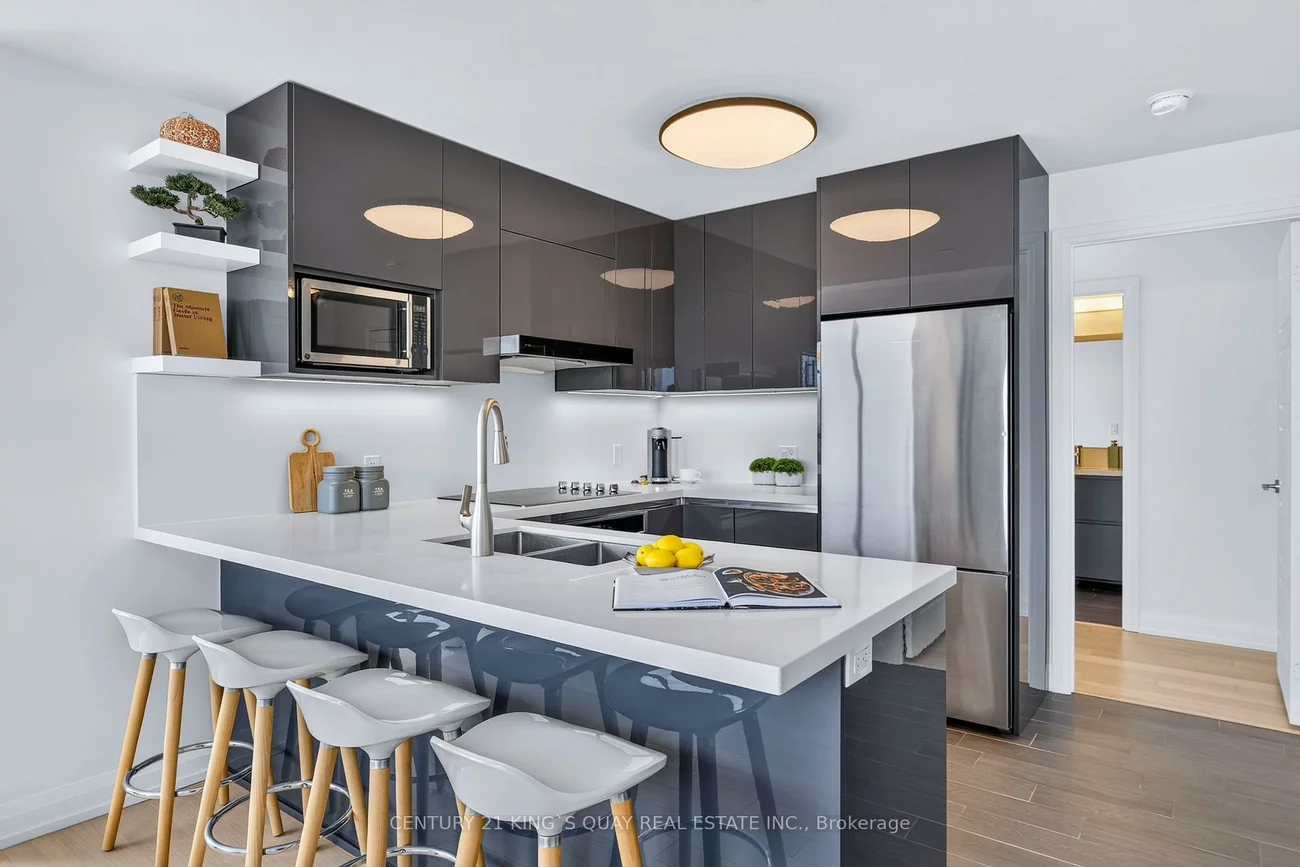 15, Water Walk, Unionville, Markham