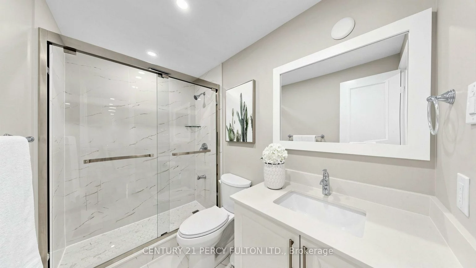 70, Knightsbridge, Markham Village, Markham