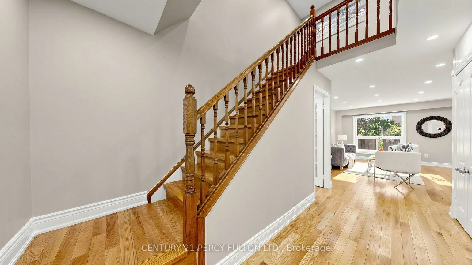70, Knightsbridge, Markham Village, Markham