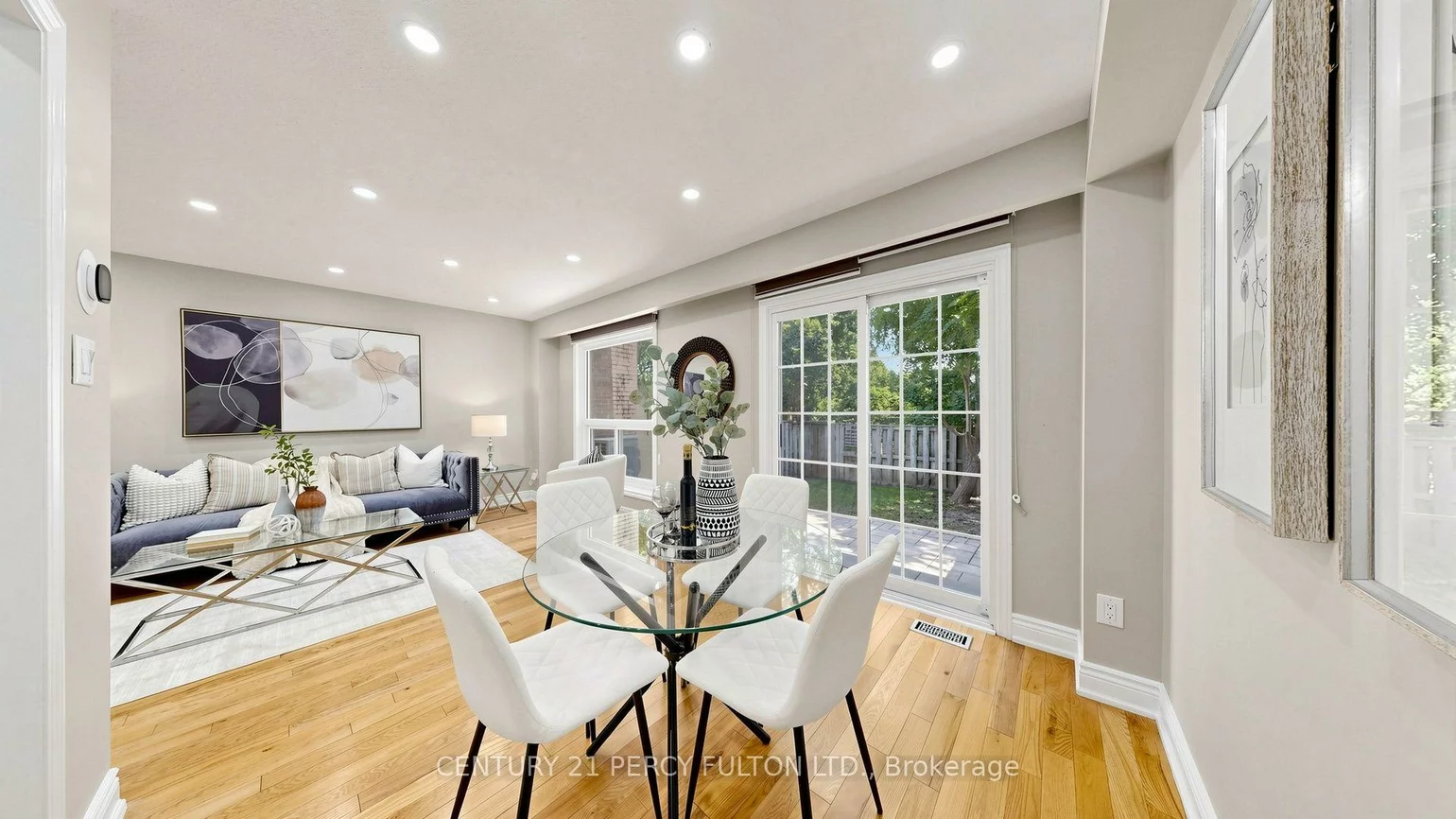 70, Knightsbridge, Markham Village, Markham