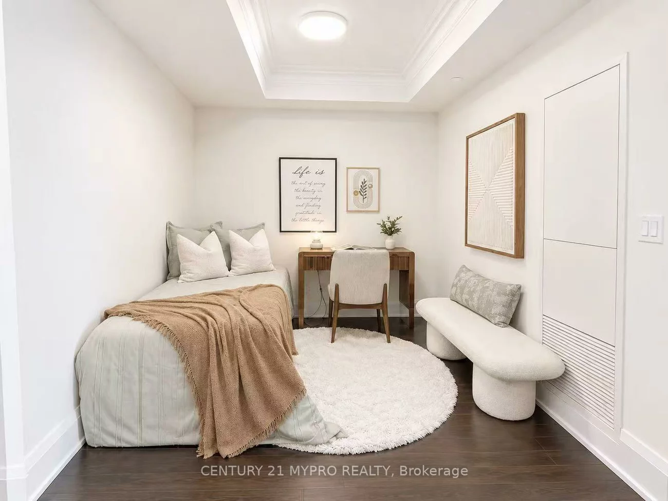 28, Uptown, Unionville, Markham