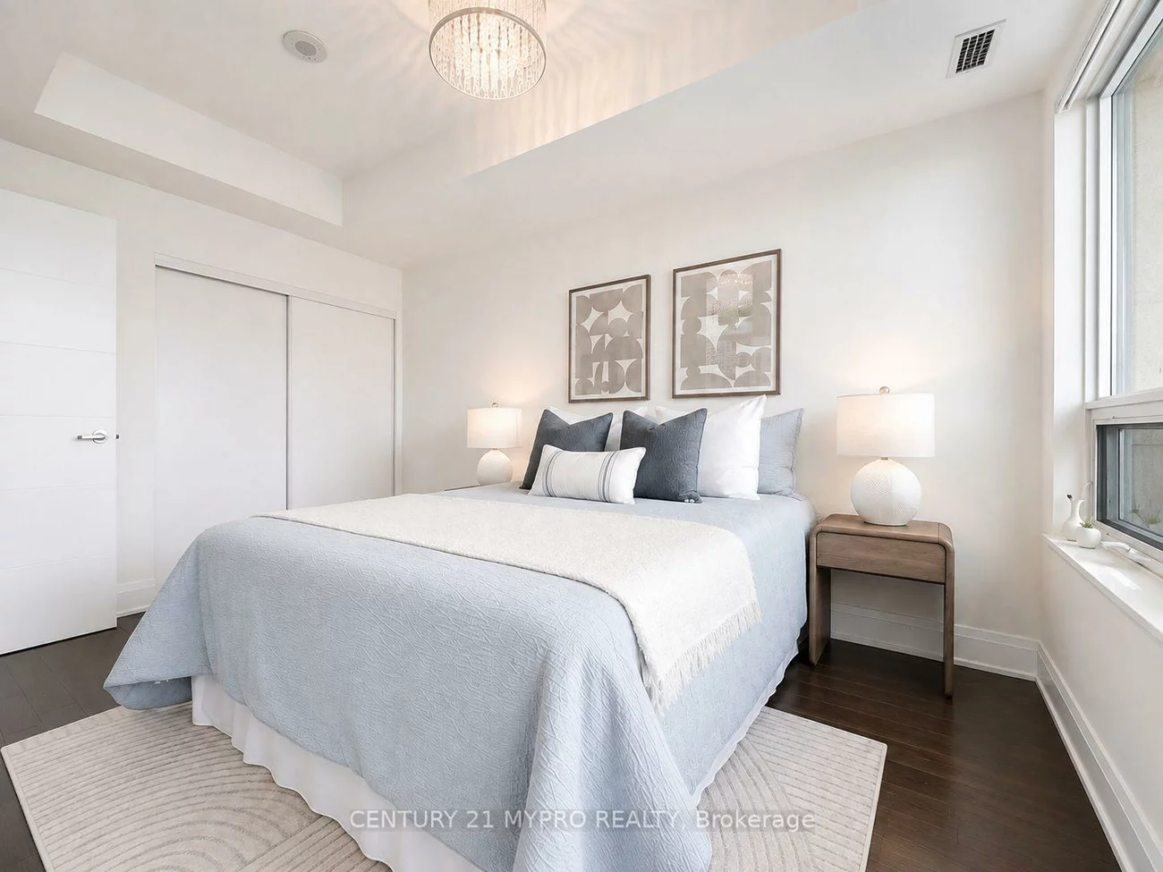 28, Uptown, Unionville, Markham