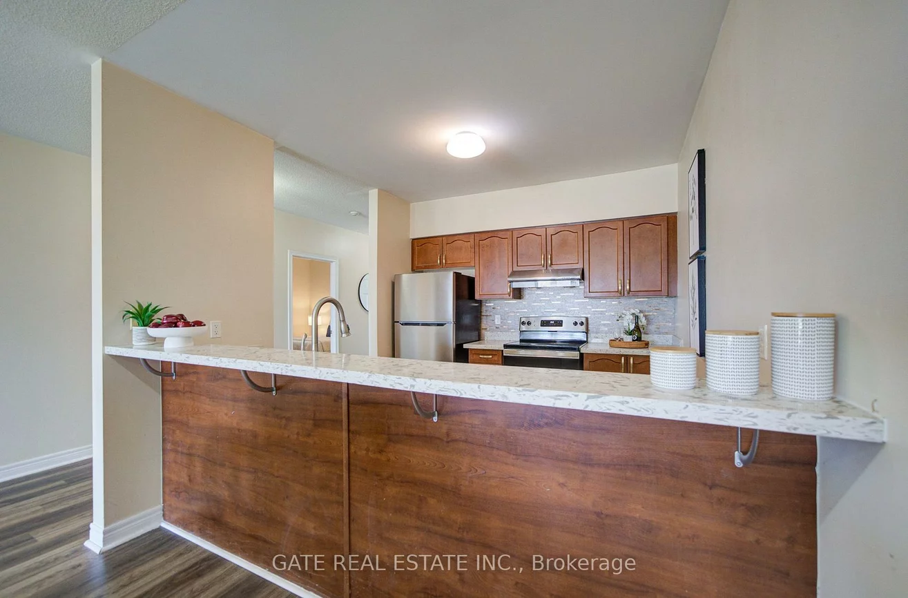 7340, Markham, Middlefield, Markham