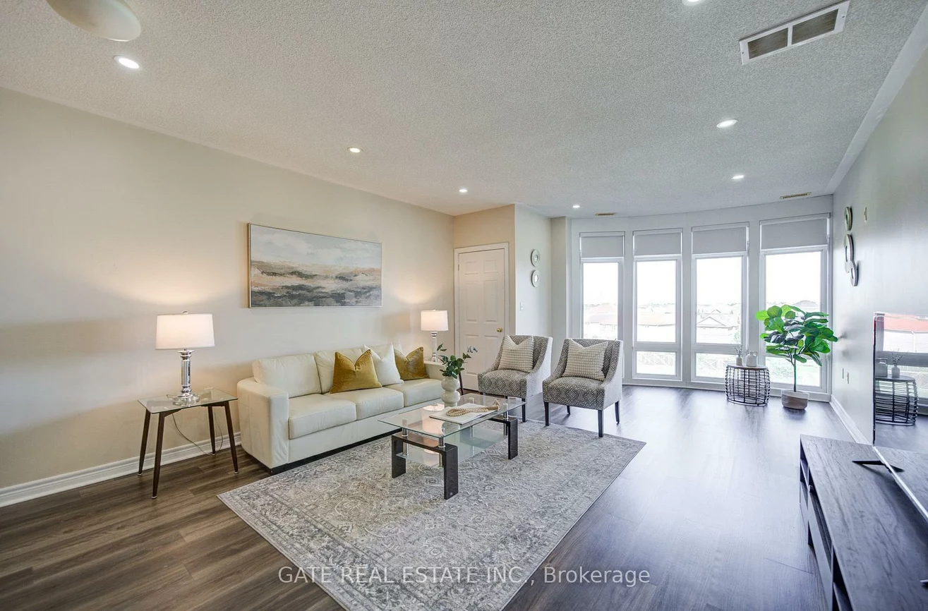 7340, Markham, Middlefield, Markham