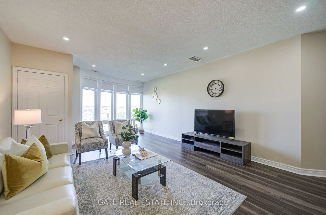 7340, Markham, Middlefield, Markham