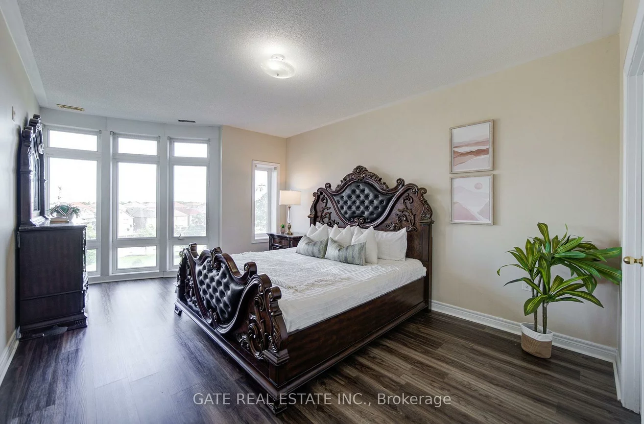 7340, Markham, Middlefield, Markham