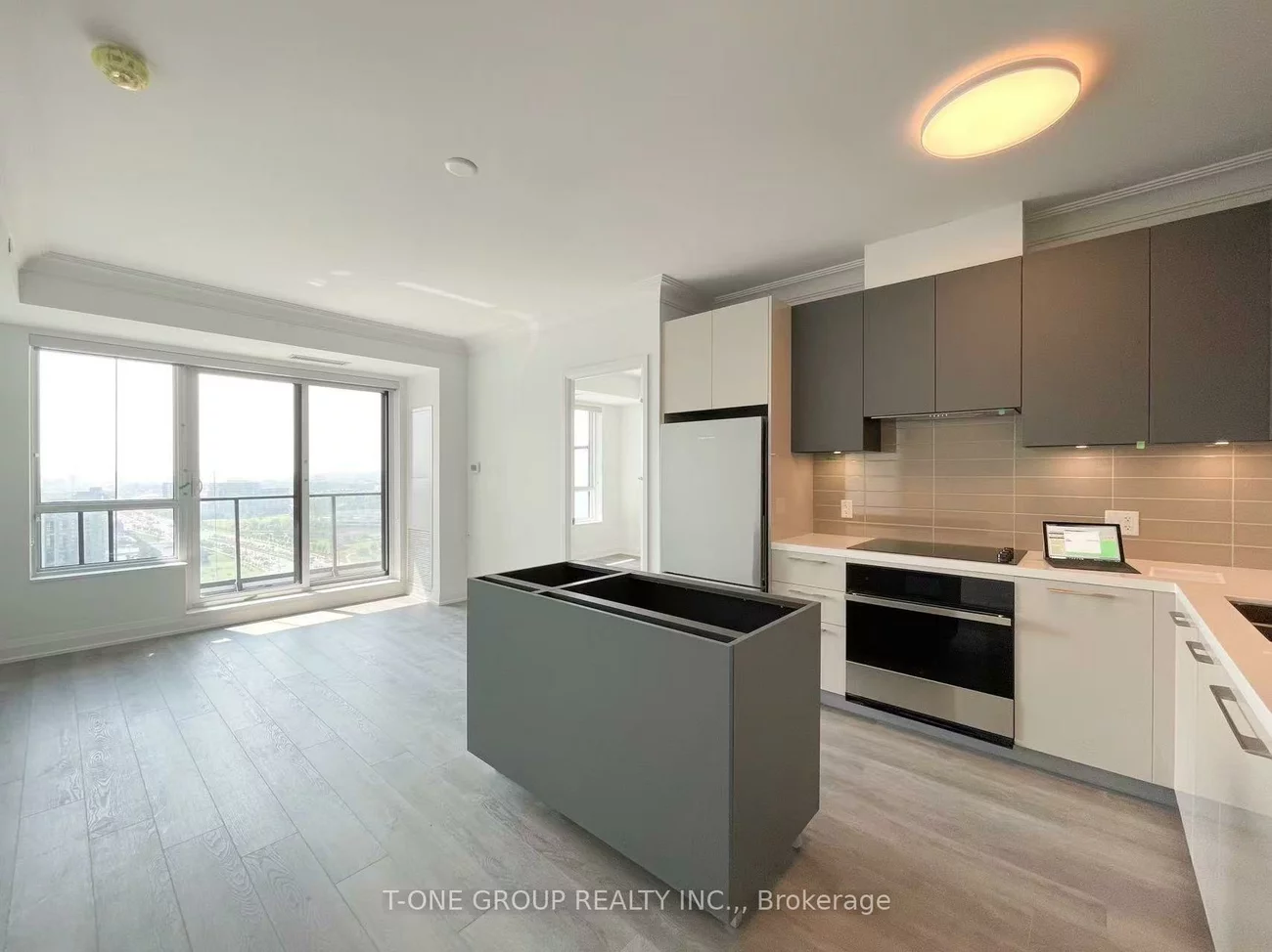 18, Water Walk, Unionville, Markham