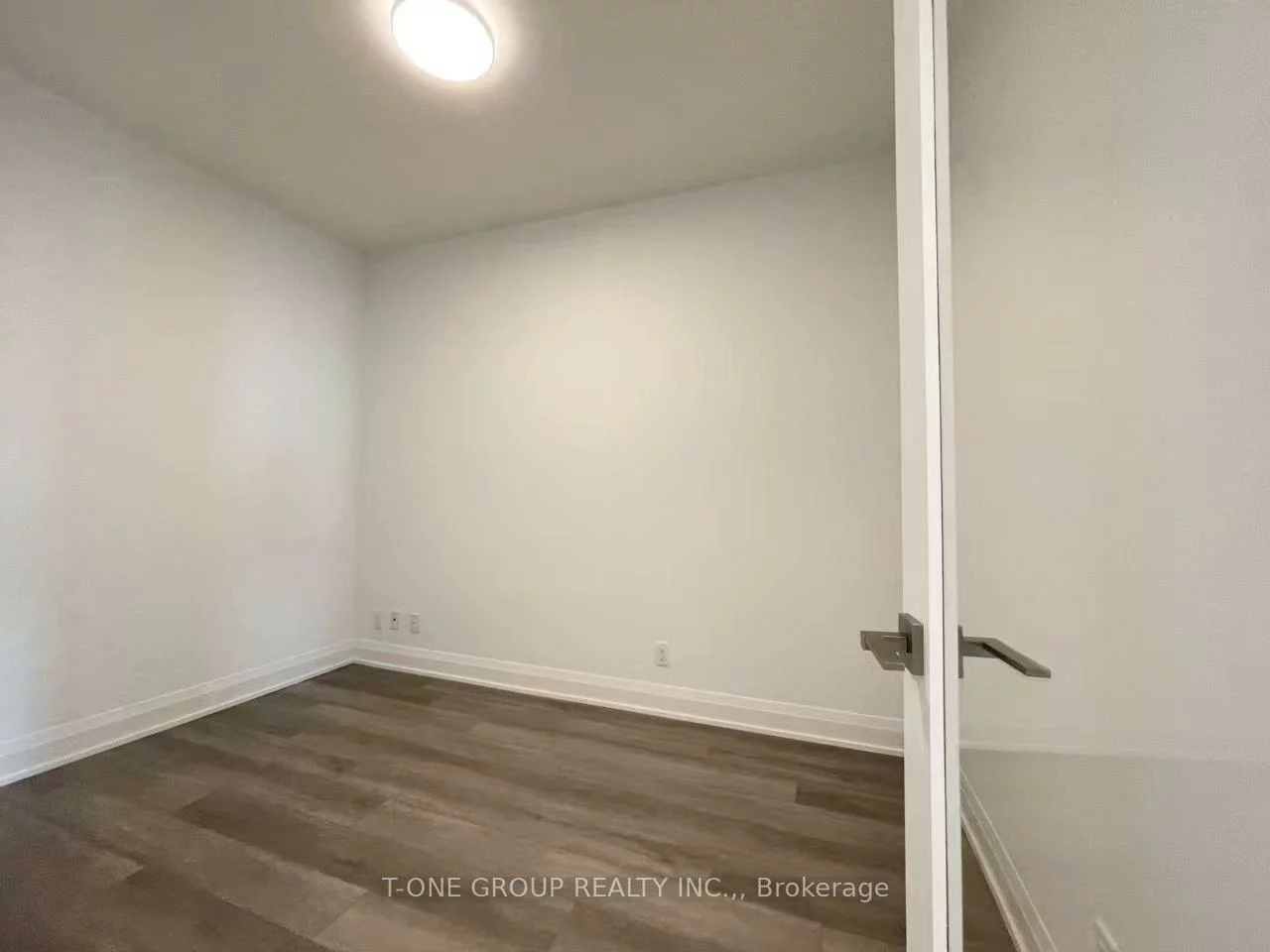 18, Water Walk, Unionville, Markham