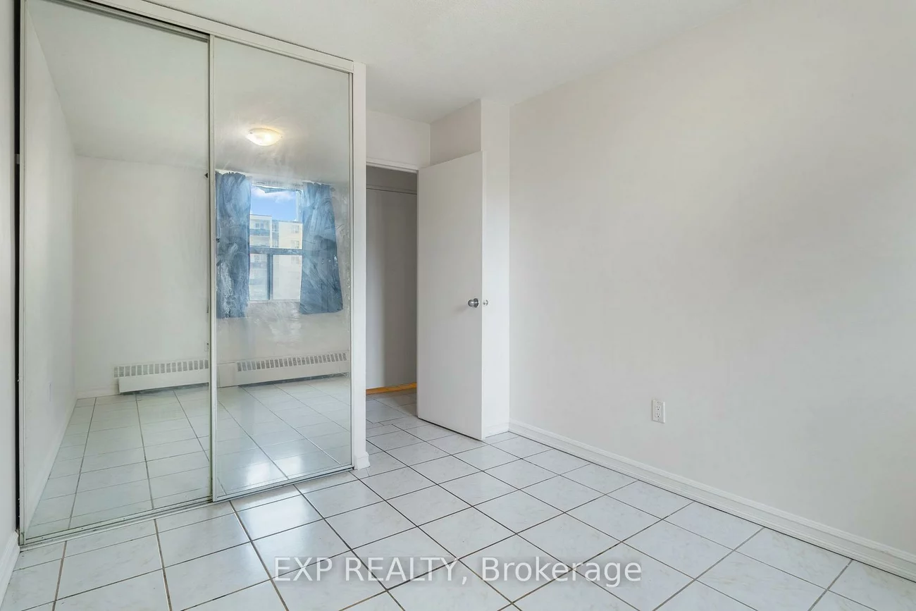 180, Dudley, Thornhill, Markham