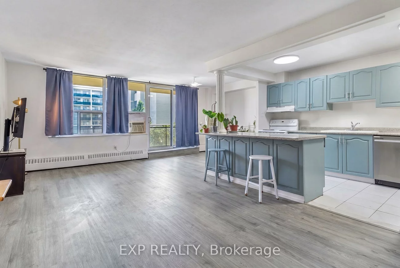 180, Dudley, Thornhill, Markham