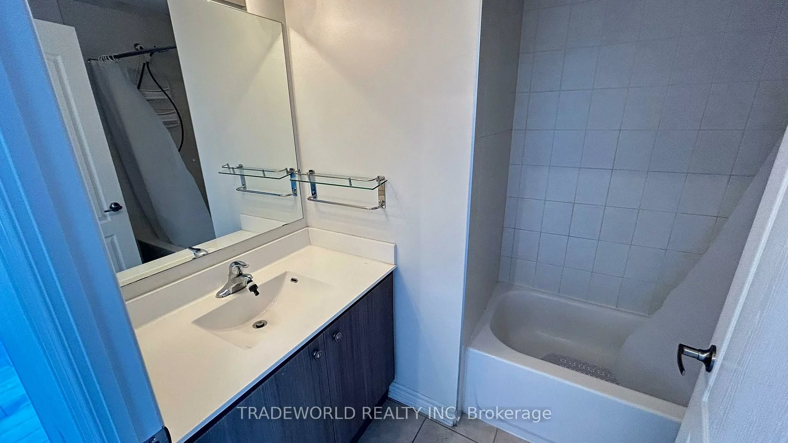 8323, Kennedy, Village Green-South Unionville, Markham