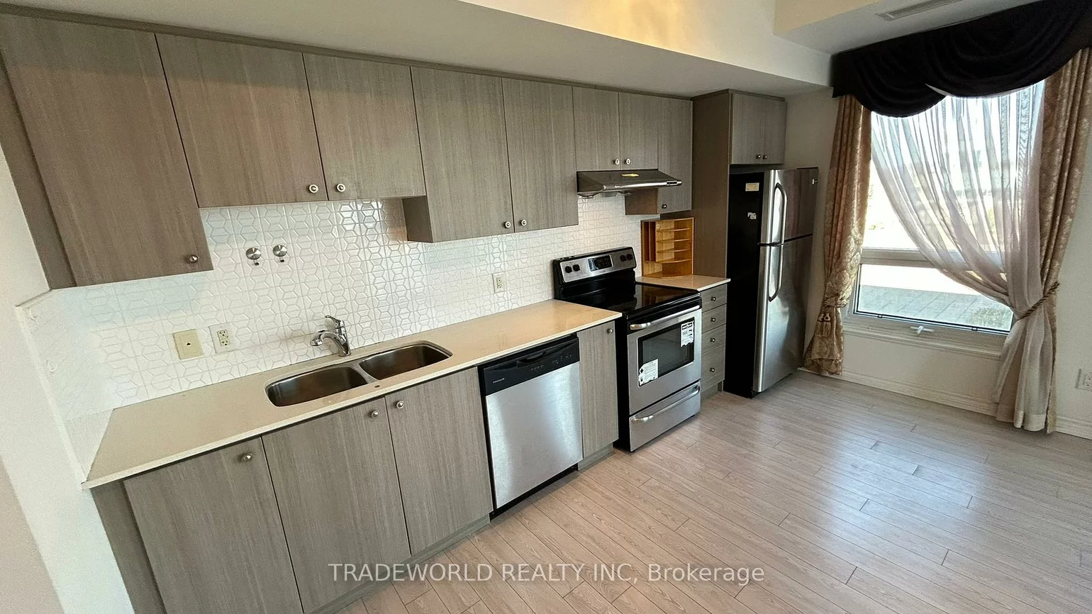 8323, Kennedy, Village Green-South Unionville, Markham