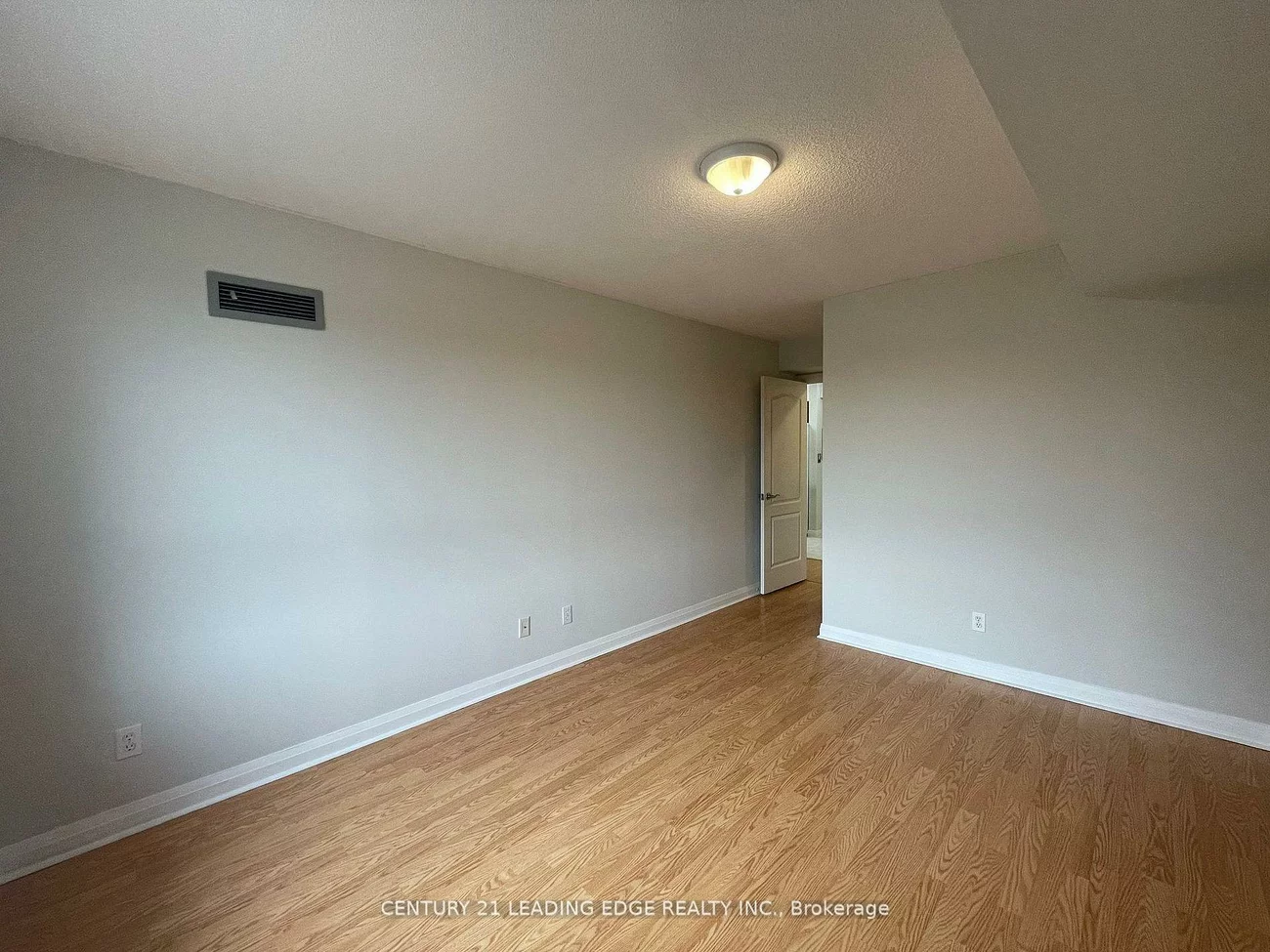 7373, Kennedy, Milliken Mills East, Markham