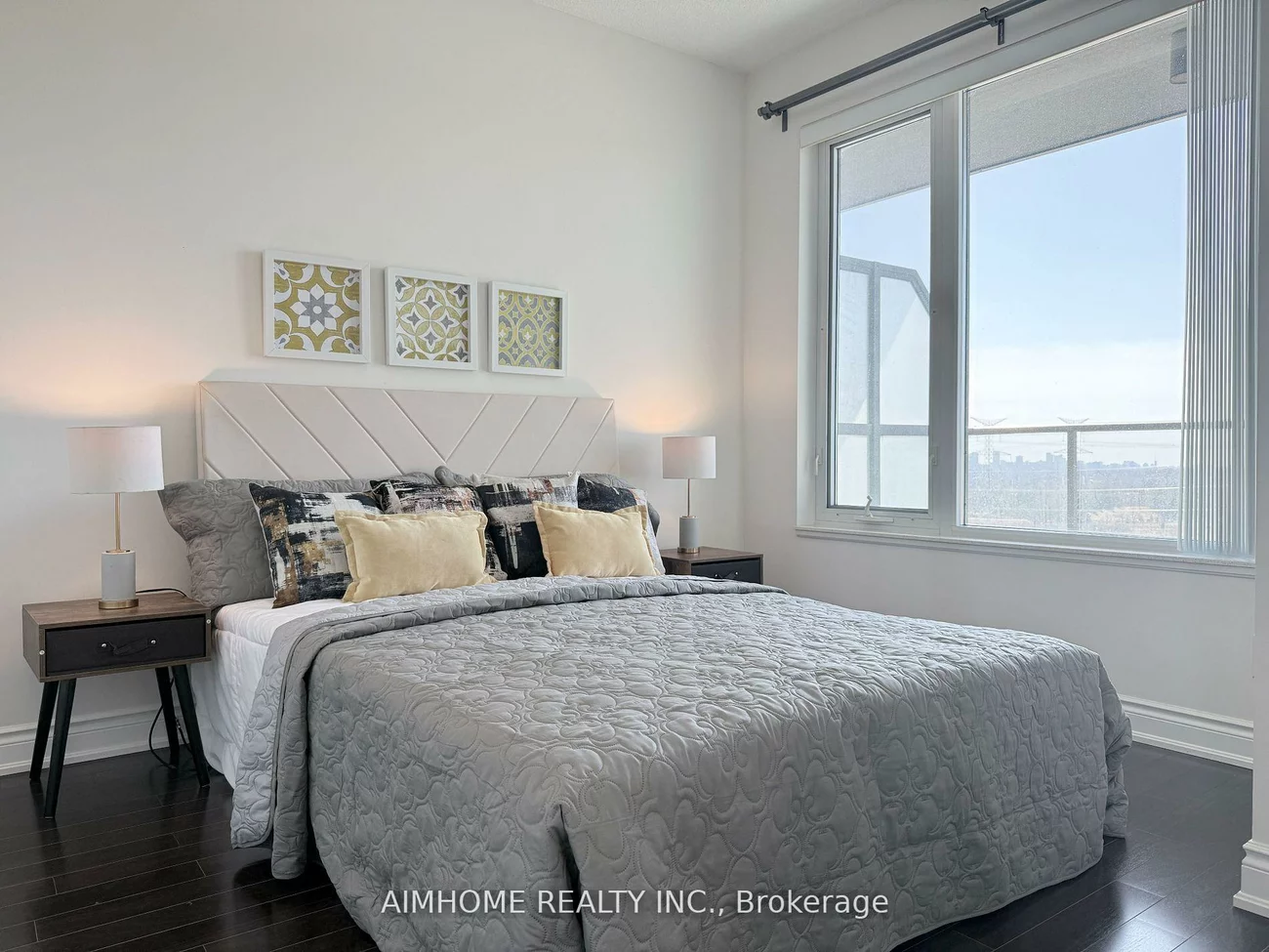 325, South Park, Commerce Valley, Markham