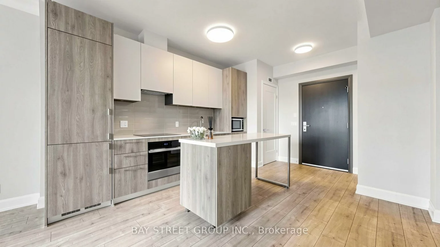 38, Water Walk, Unionville, Markham