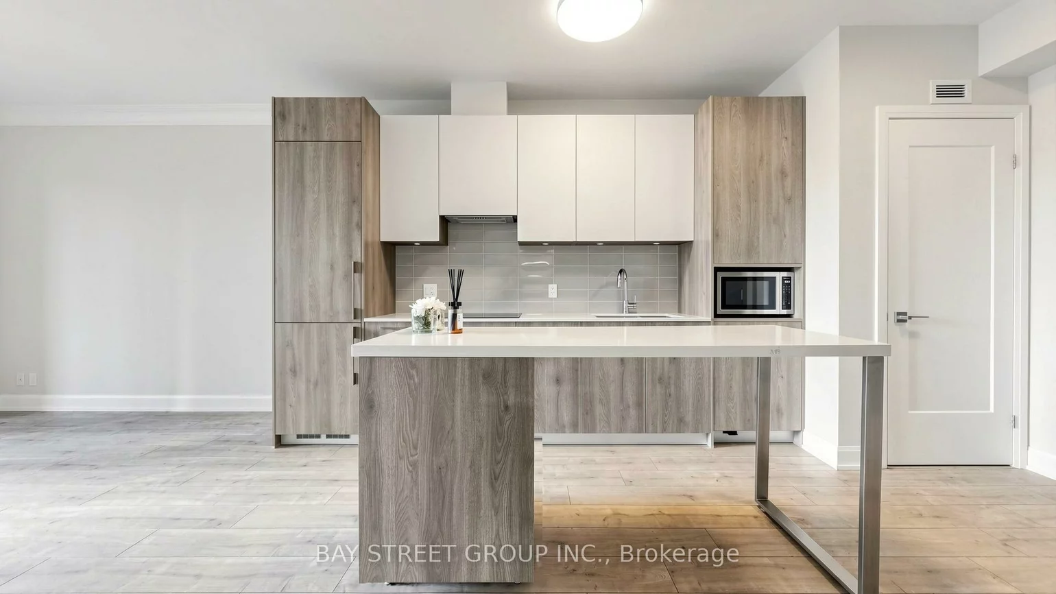 38, Water Walk, Unionville, Markham