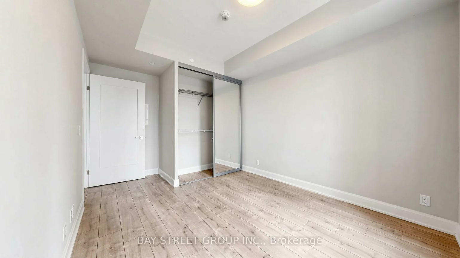38, Water Walk, Unionville, Markham