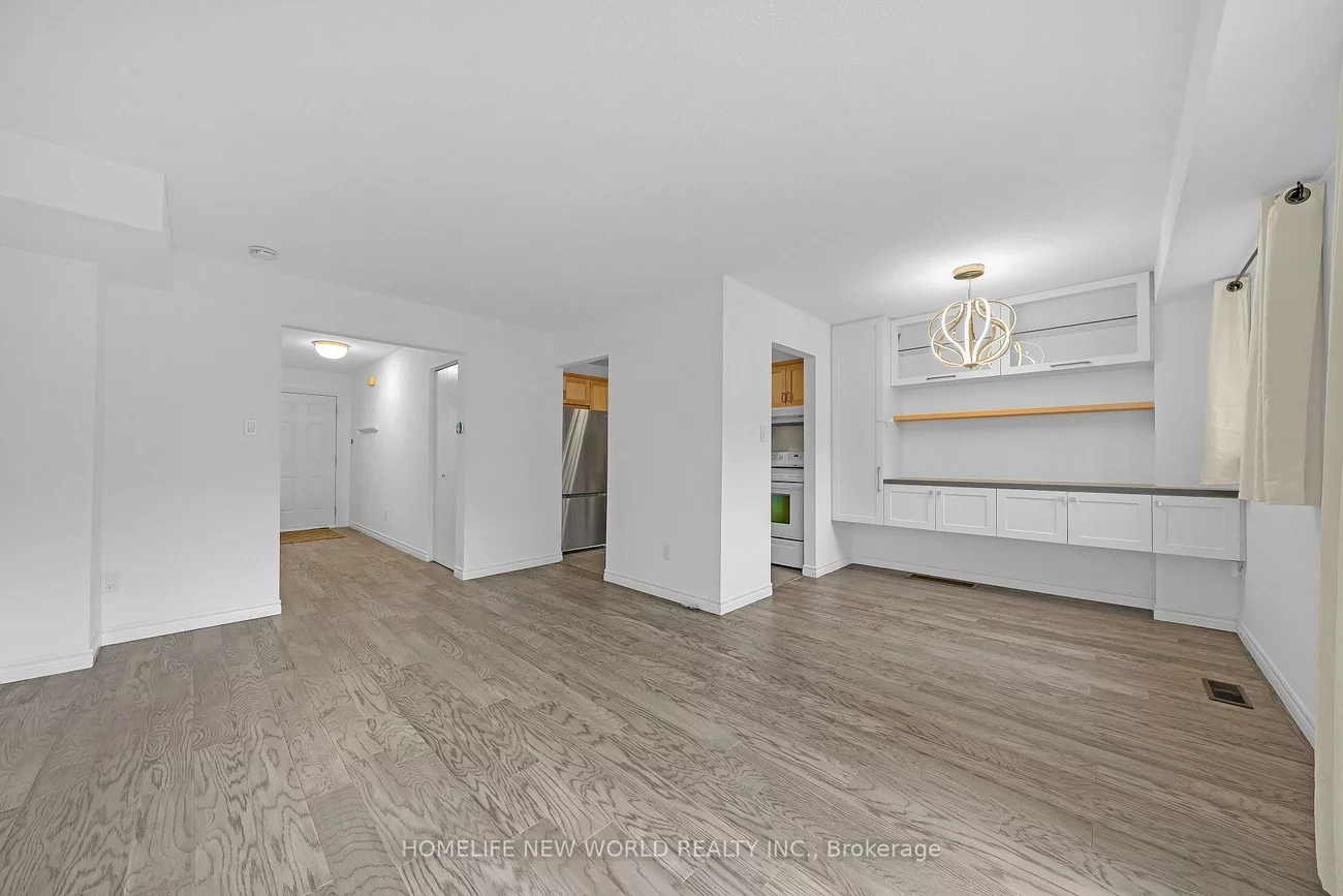 81, Niles, Aileen-Willowbrook, Markham