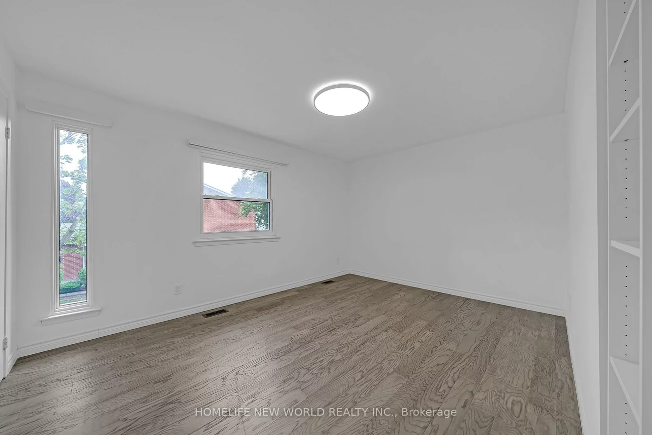 81, Niles, Aileen-Willowbrook, Markham