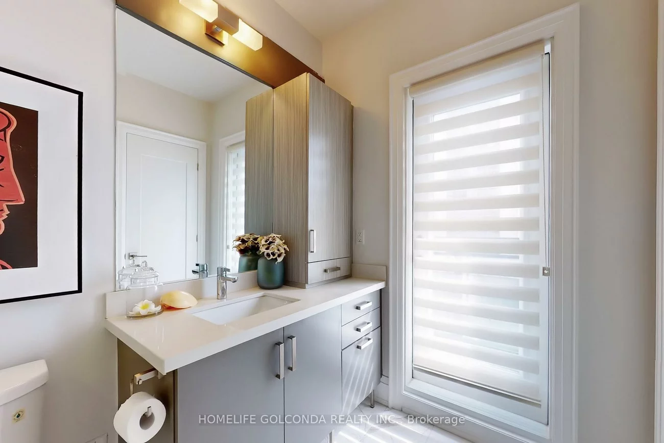 54, Saddlecreek, Commerce Valley, Markham