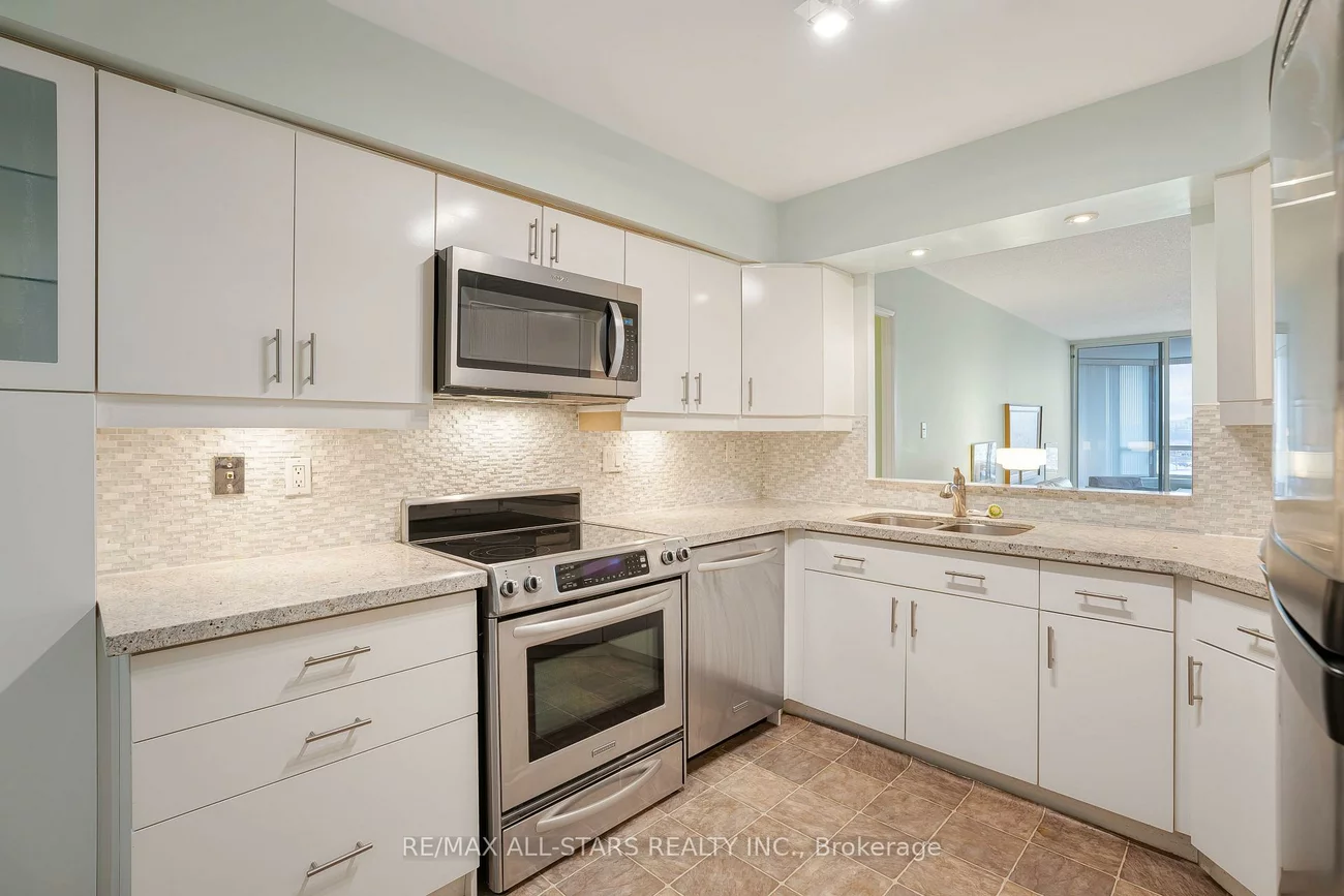 25, Austin, Markville, Markham