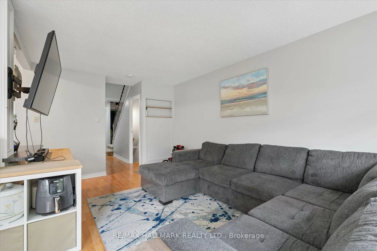 39, Camelot, Markham Village, Markham
