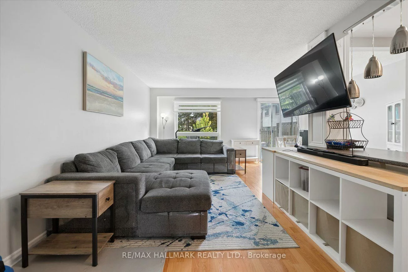 39, Camelot, Markham Village, Markham