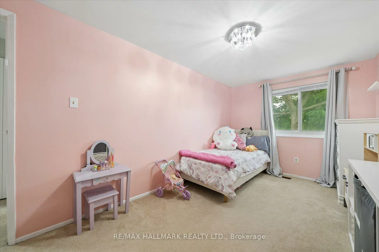 39, Camelot, Markham Village, Markham