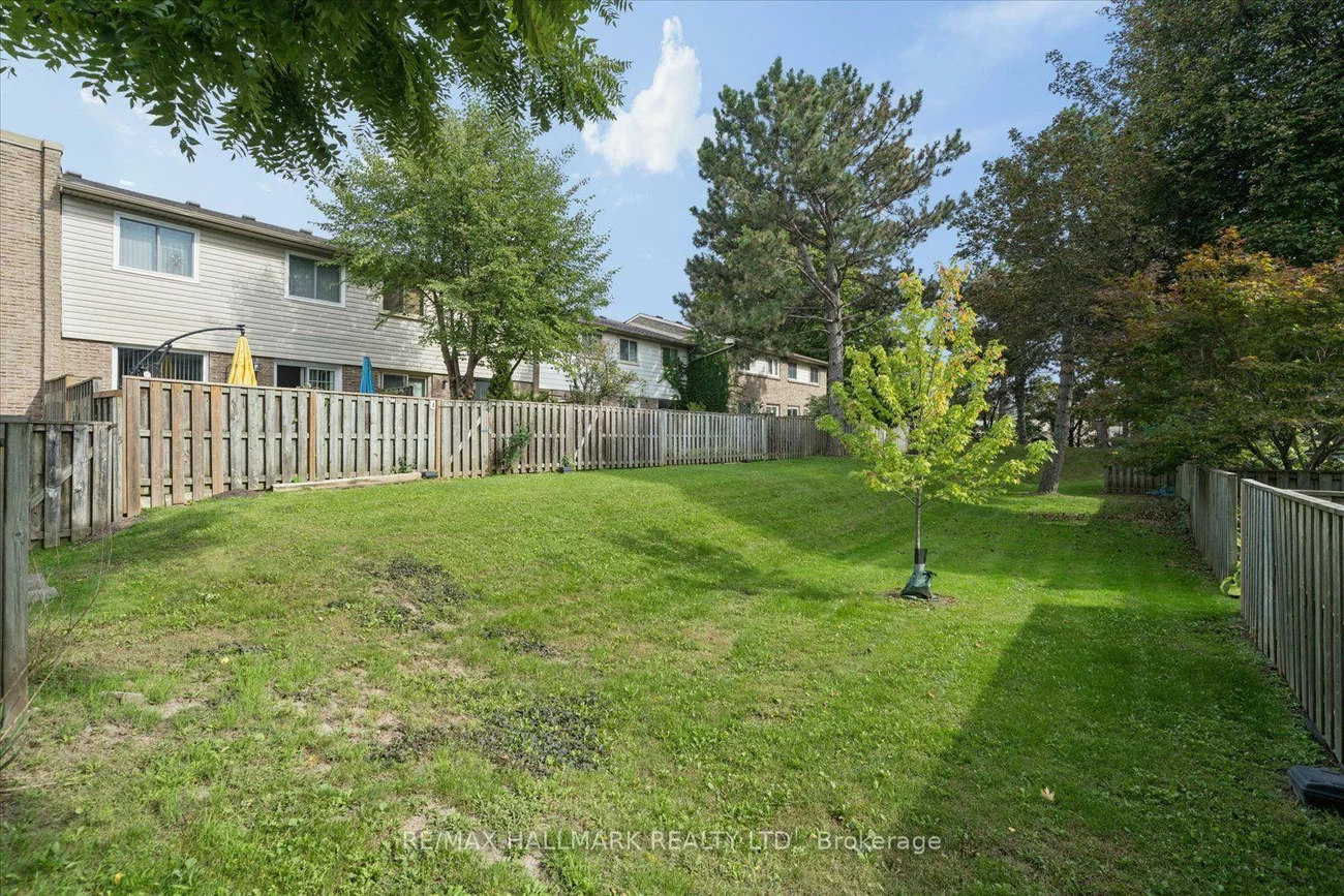 39, Camelot, Markham Village, Markham