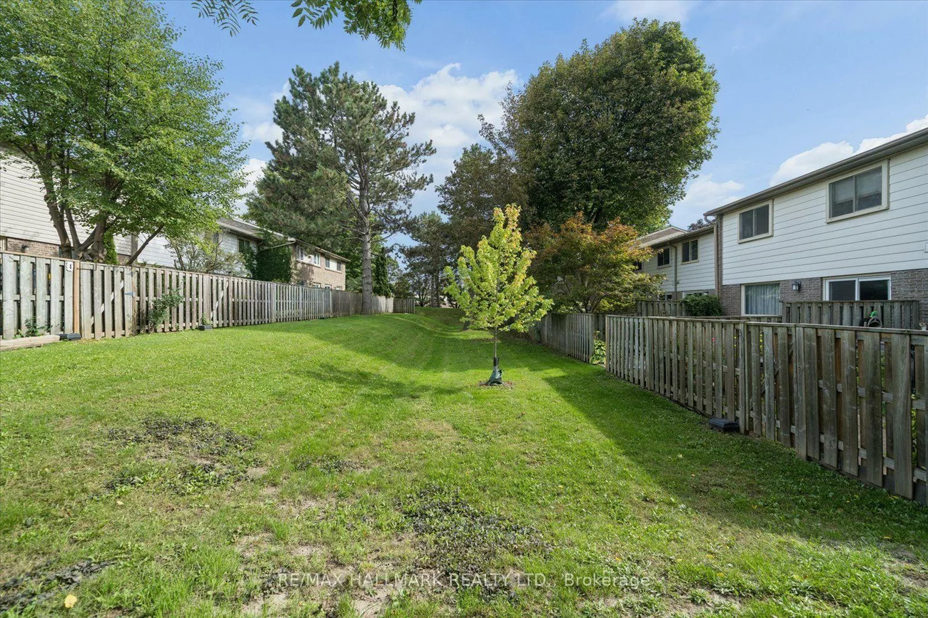 39, Camelot, Markham Village, Markham