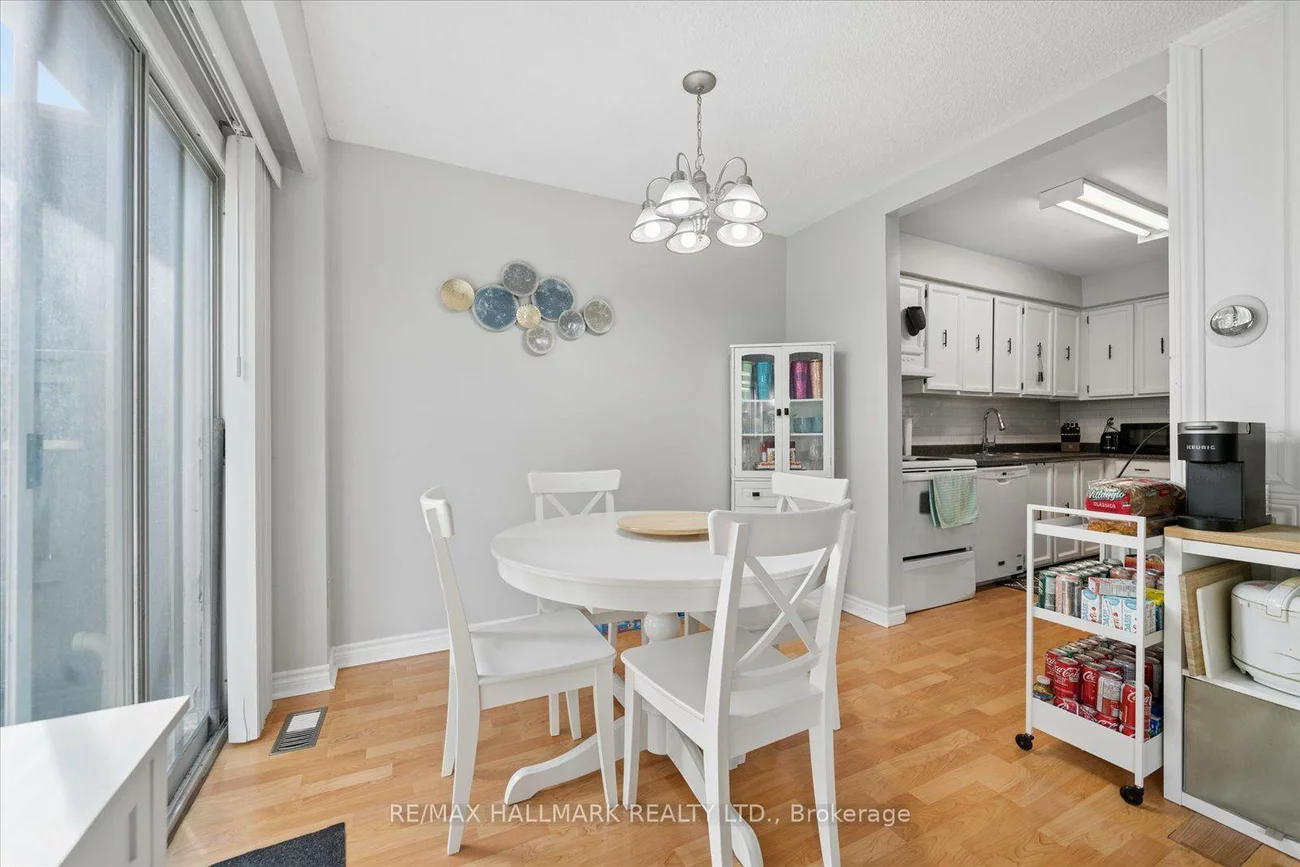 39, Camelot, Markham Village, Markham